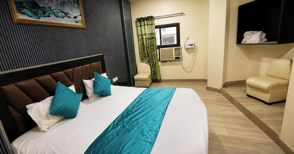 Family Triple Room | Desk, WiFi (free)
