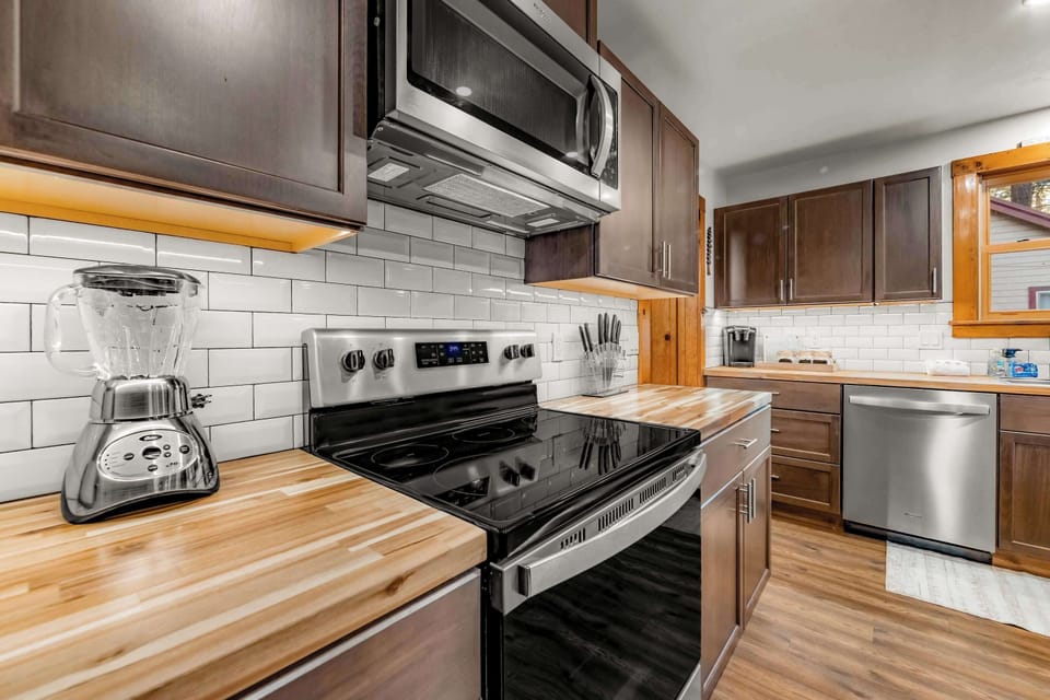 A full kitchen made for cooking up Tahoe memories