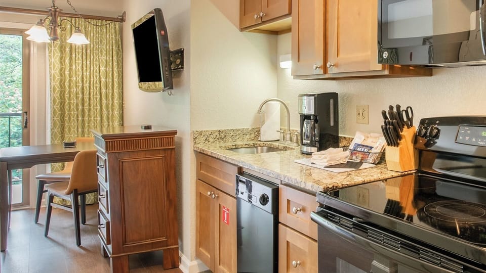 Kitchen • Granite Counters, Full Appliances & Coffee Station