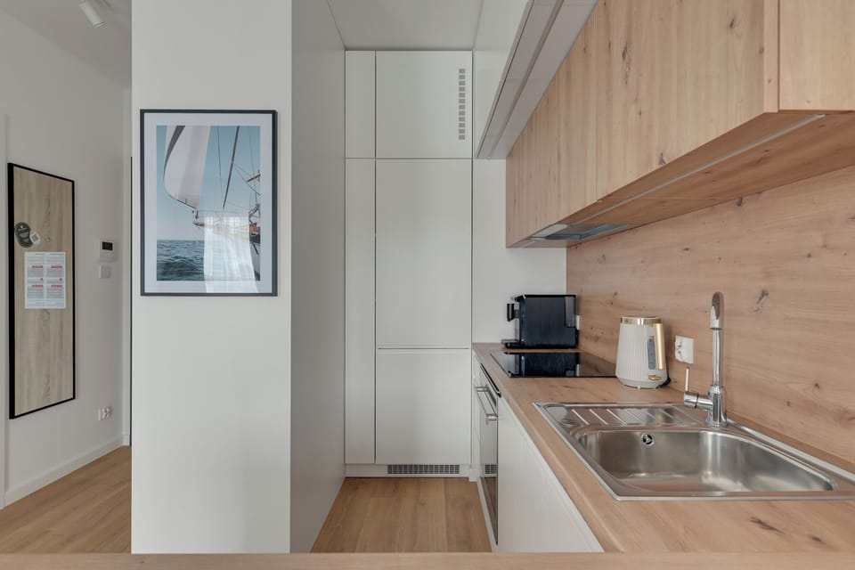Superior Studio Suite, Balcony | Private kitchenette | Espresso maker, electric kettle, toaster, highchair