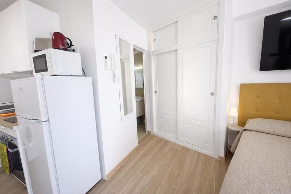 Apartment, Balcony, City View | WiFi (free)