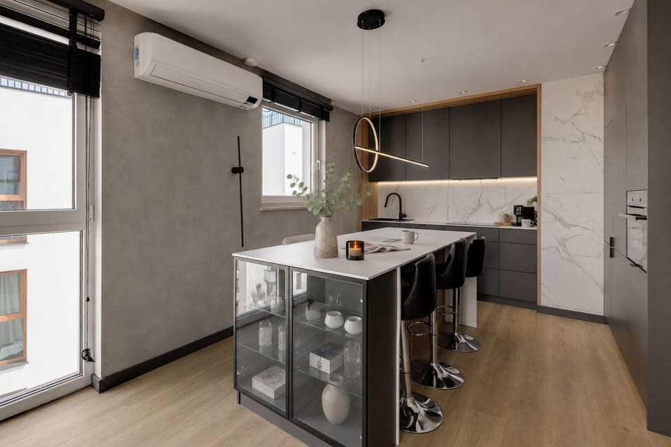 Superior Apartment, Balcony, Courtyard View | Private kitchenette | Toaster, highchair, paper towels, dining table