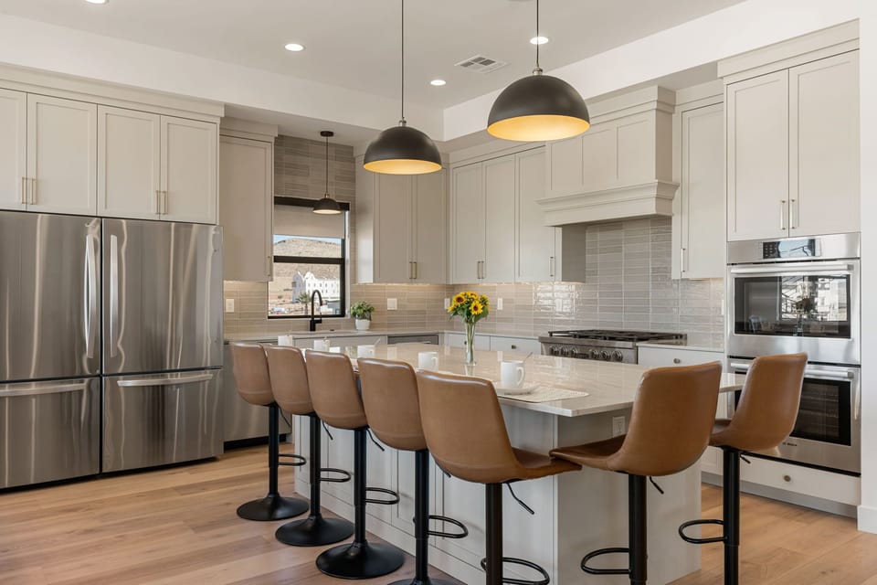 House 1: Fully Equipped Kitchen