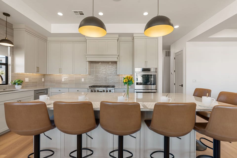 House 1: Fully Equipped Kitchen