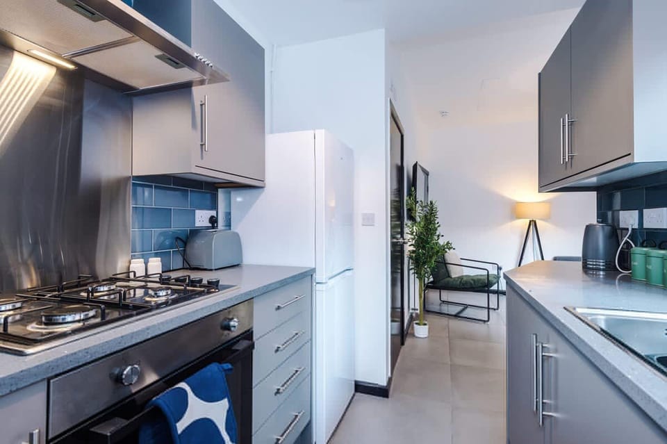 House | 4 bedrooms, high-speed internet