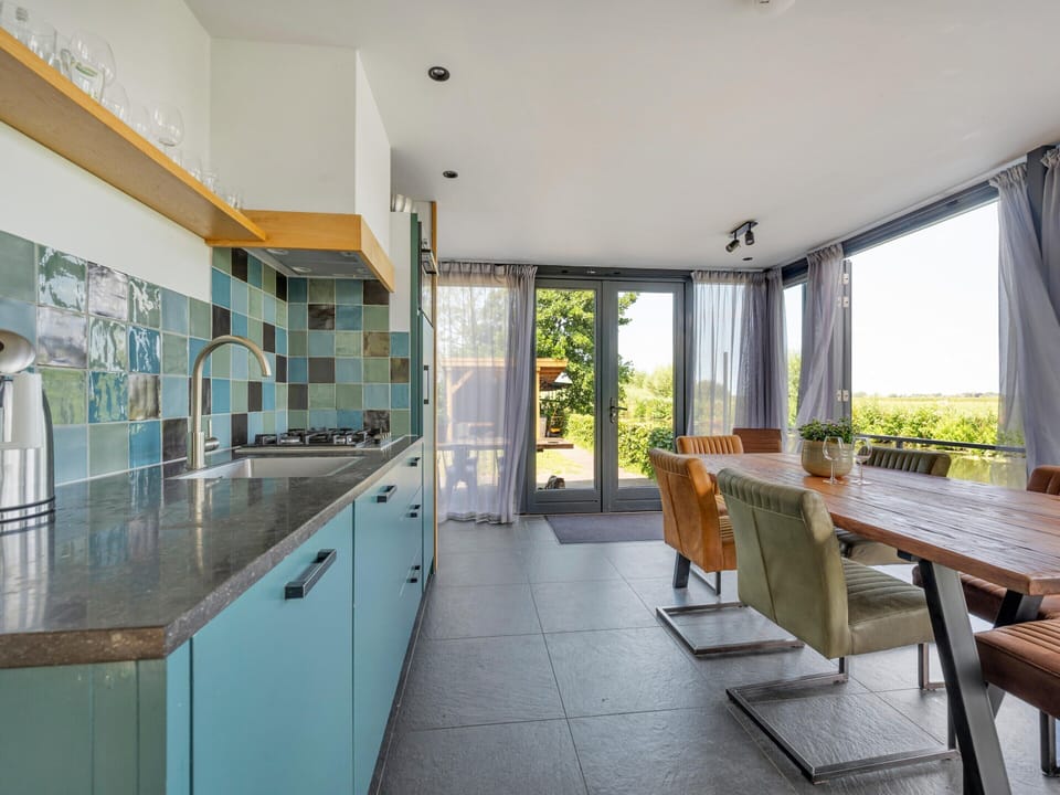 Waterfront Villa With Picturesque Views House in South Holland (province)
