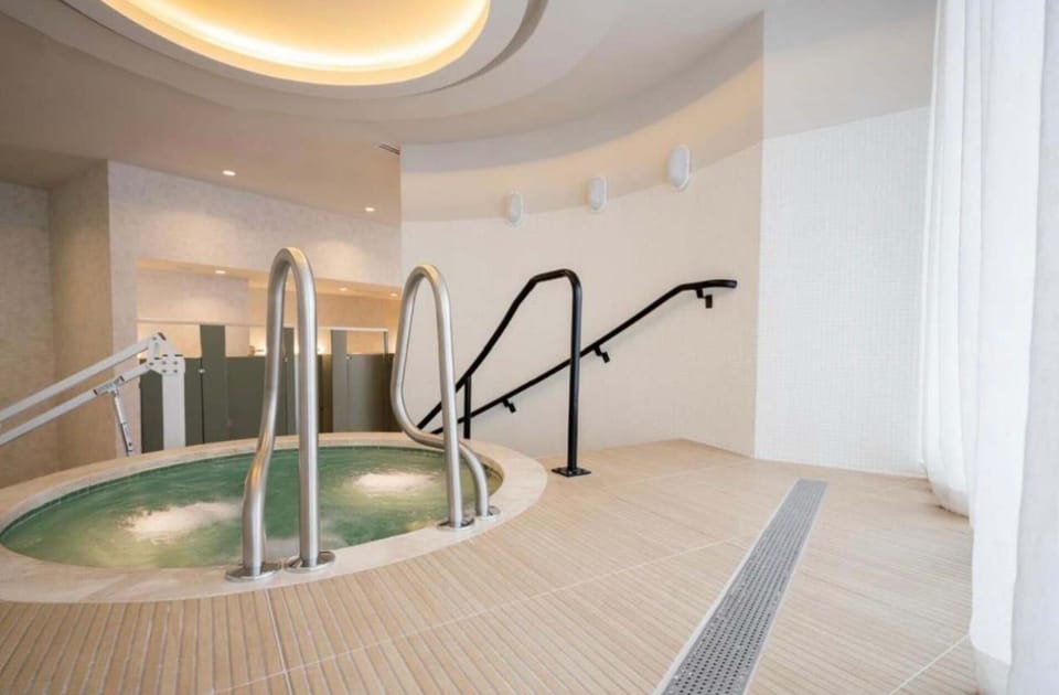 The Crosby Worldcenter 2BR Palermo Home Apartment in Miami