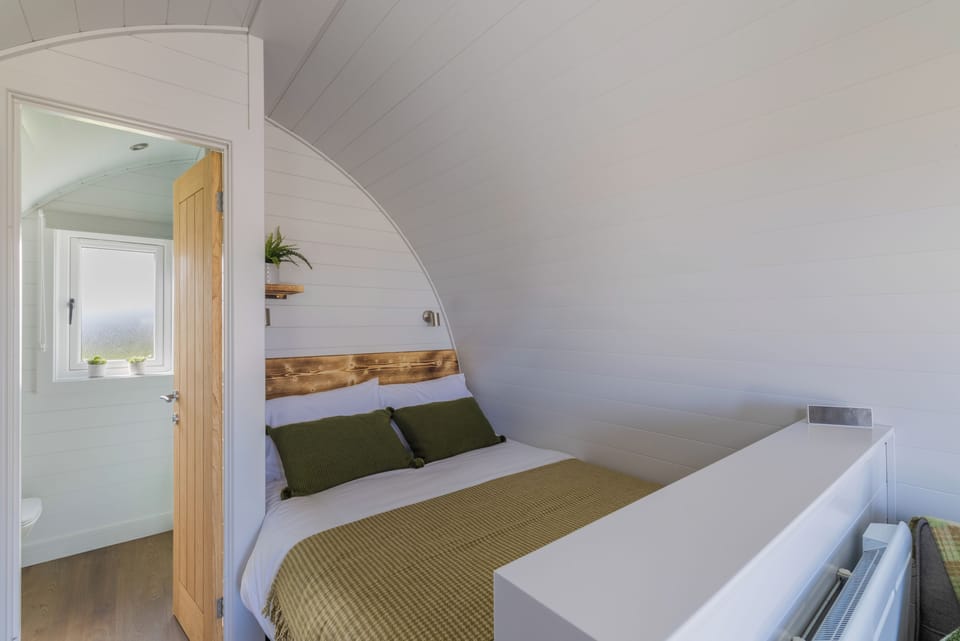 Luxury Glamping pod at Spey Bay on the Moray Coast Cabin in Scotland