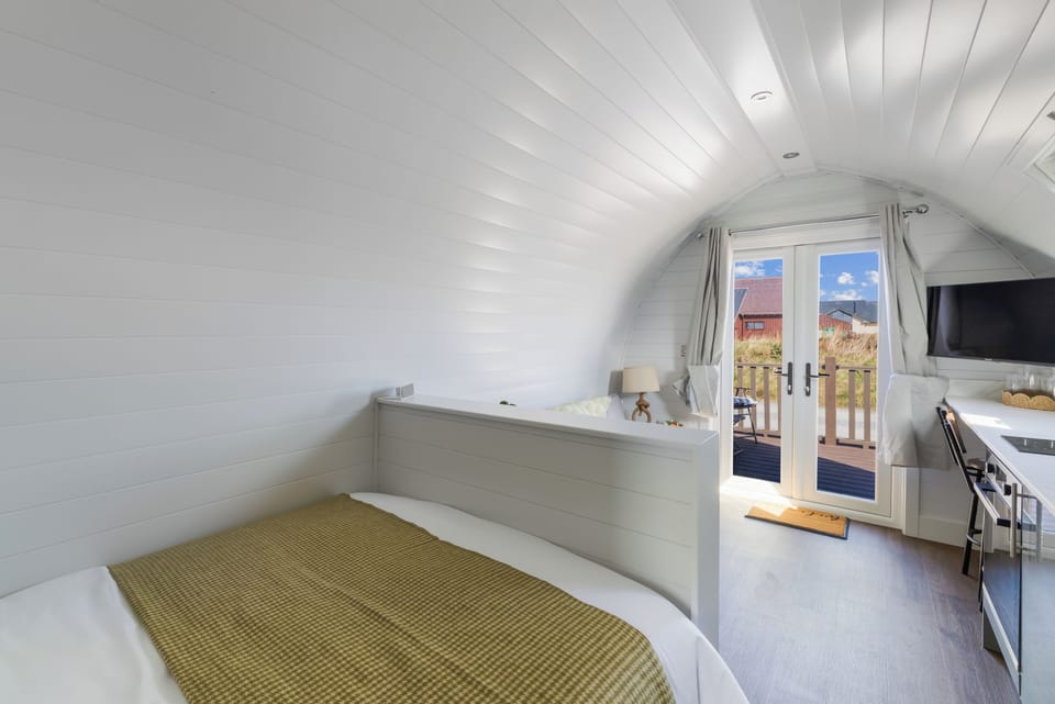 Luxury Glamping pod at Spey Bay on the Moray Coast Cabin in Scotland