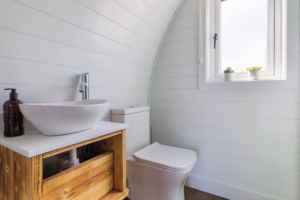 Luxury Glamping pod at Spey Bay on the Moray Coast Cabin in Scotland