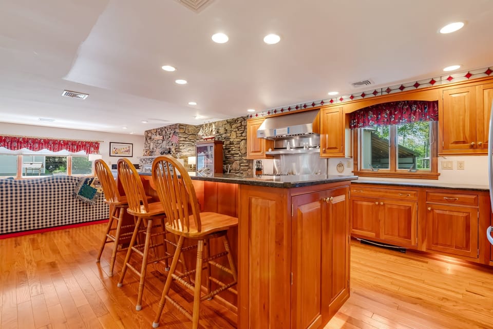Kitchen Island