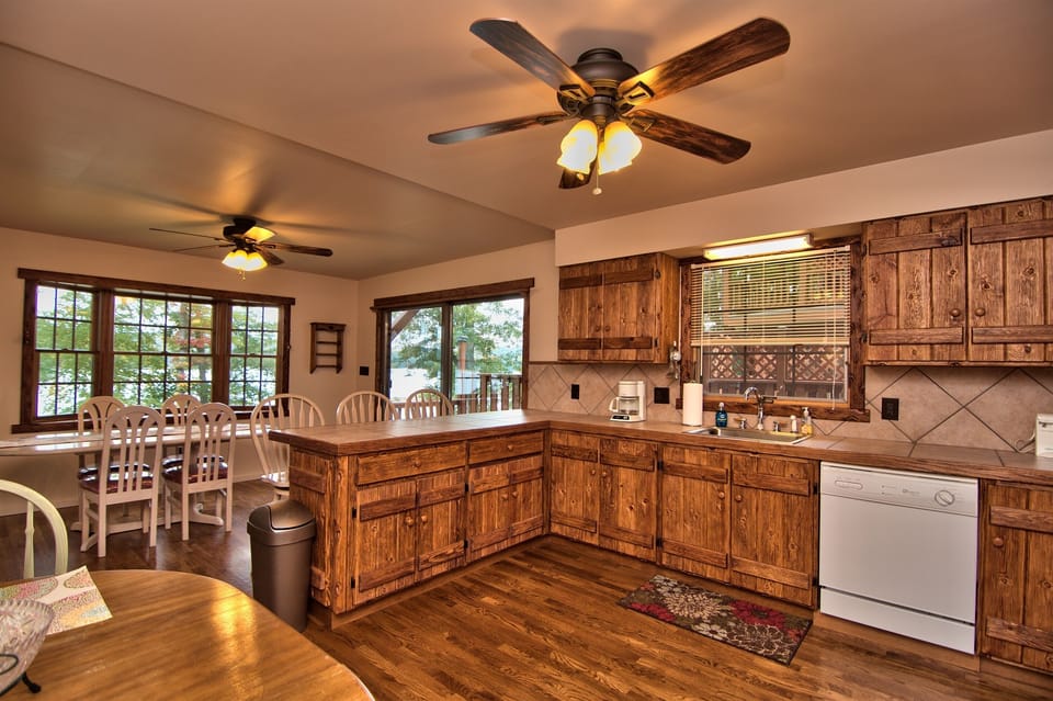 Cottage 2 Kitchen