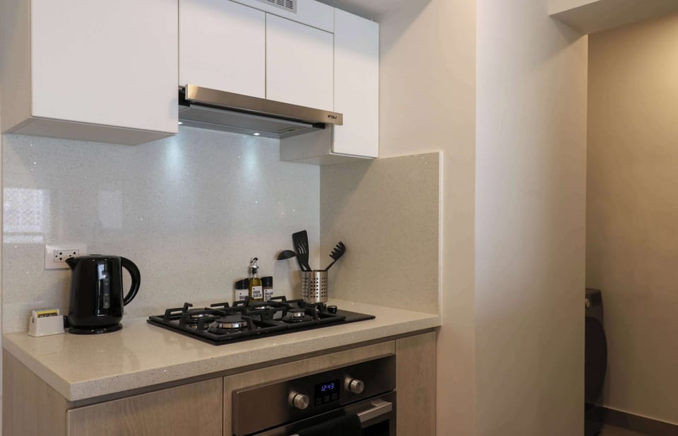 Practical and welcoming kitchen