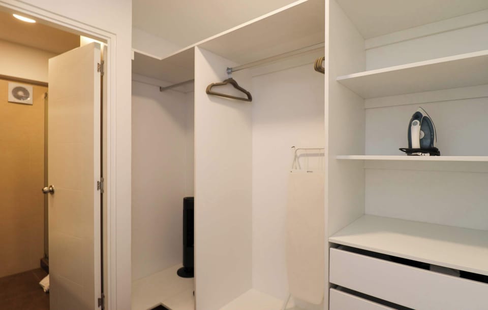 Spacious and functional closet with storage space