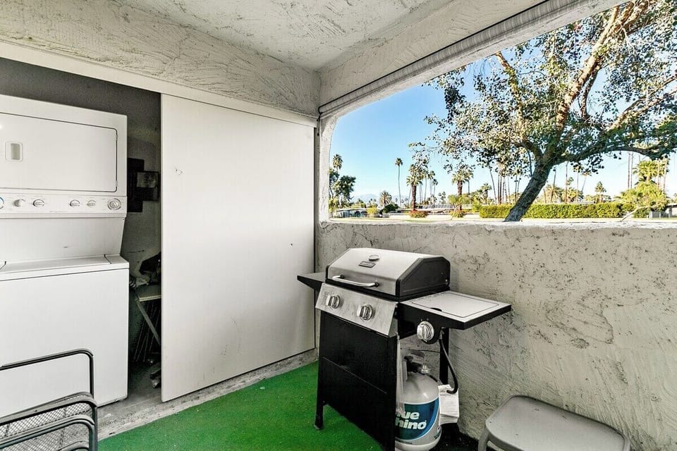 K0152 - Laundry Room