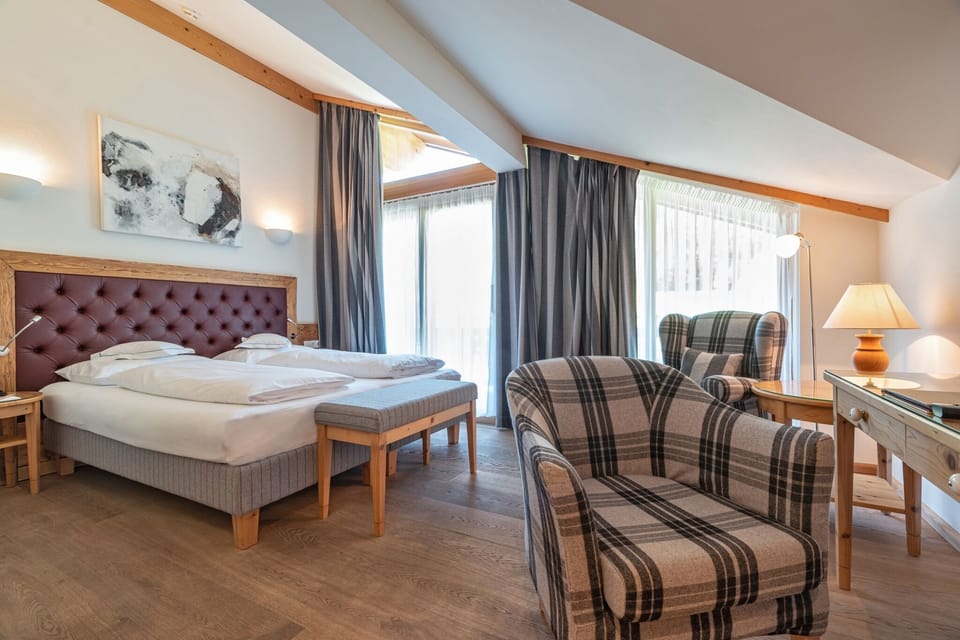 Classic Double Room | Premium bedding, down comforters, pillowtop beds, minibar