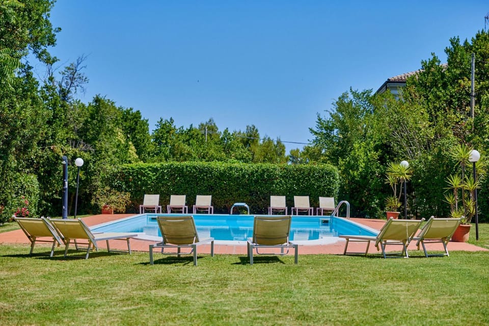 Villa Tenuta Belgatto 14 (12085)