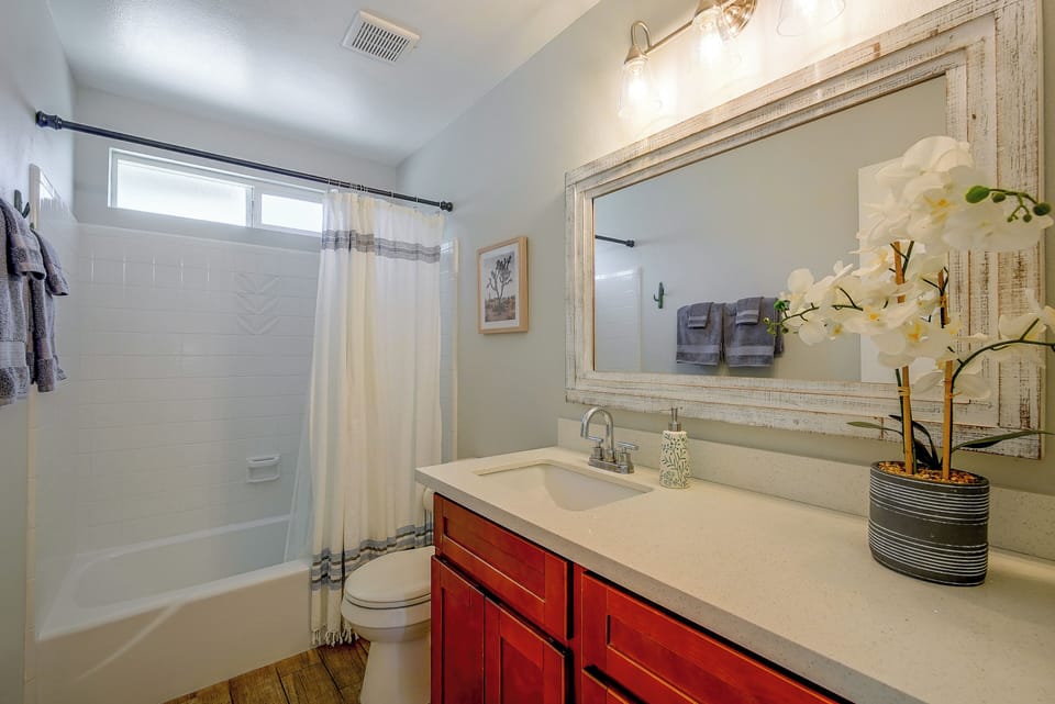 'twin Palms' Family Oasis in Glendale Cottage in Glendale