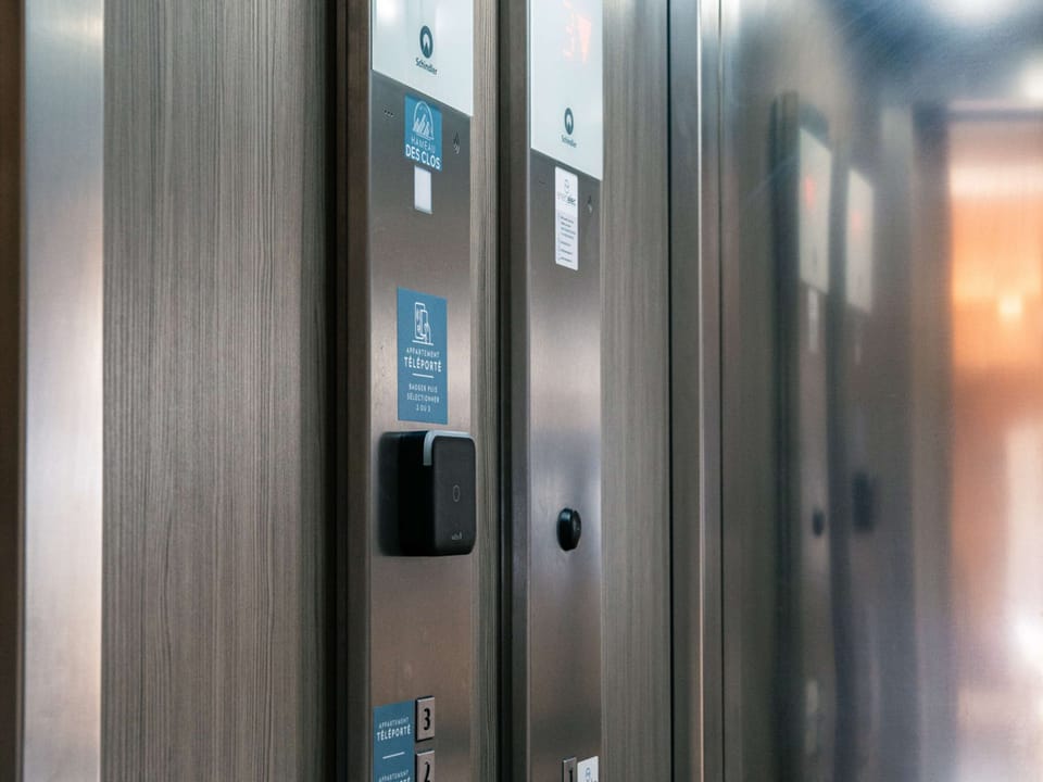 Elevator