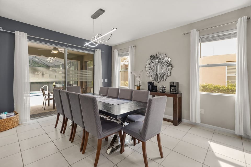 6043BroadOakDrive(6)