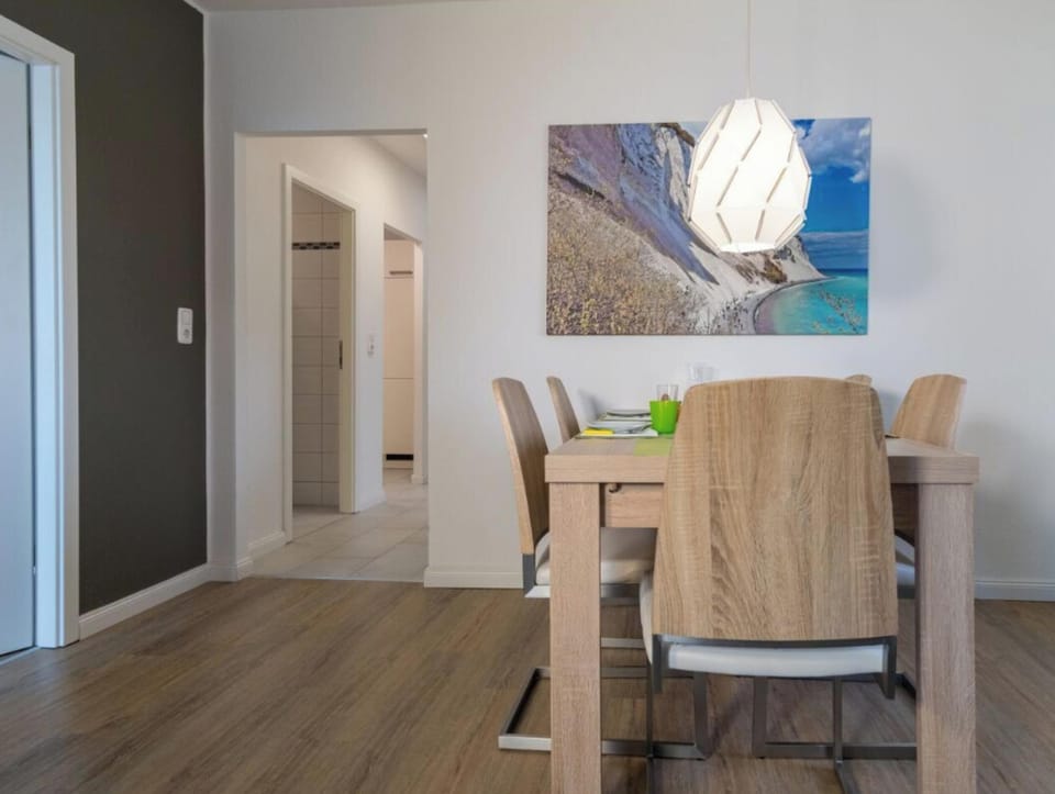 House | Dining