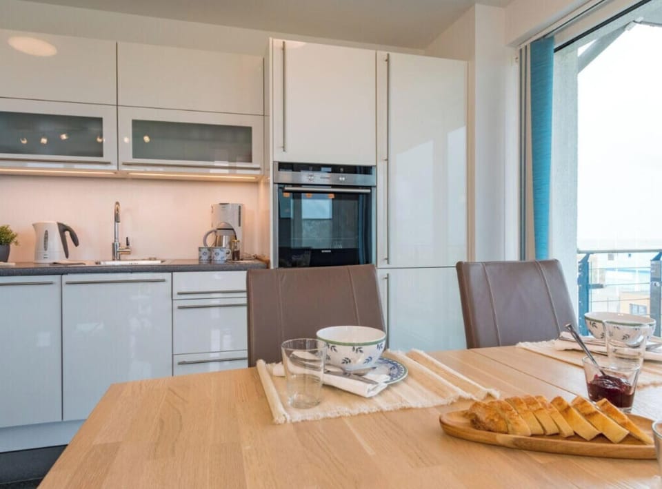 House | Dining