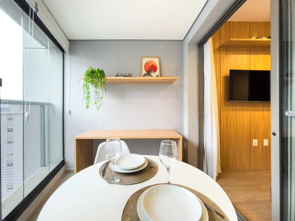 Studio | Dining