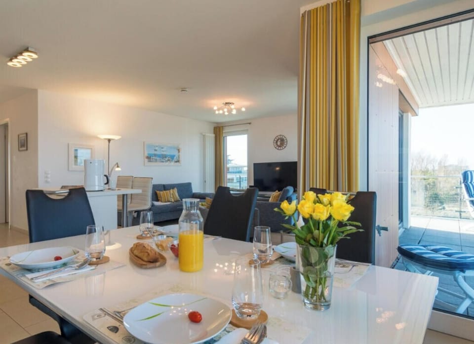 House | Dining