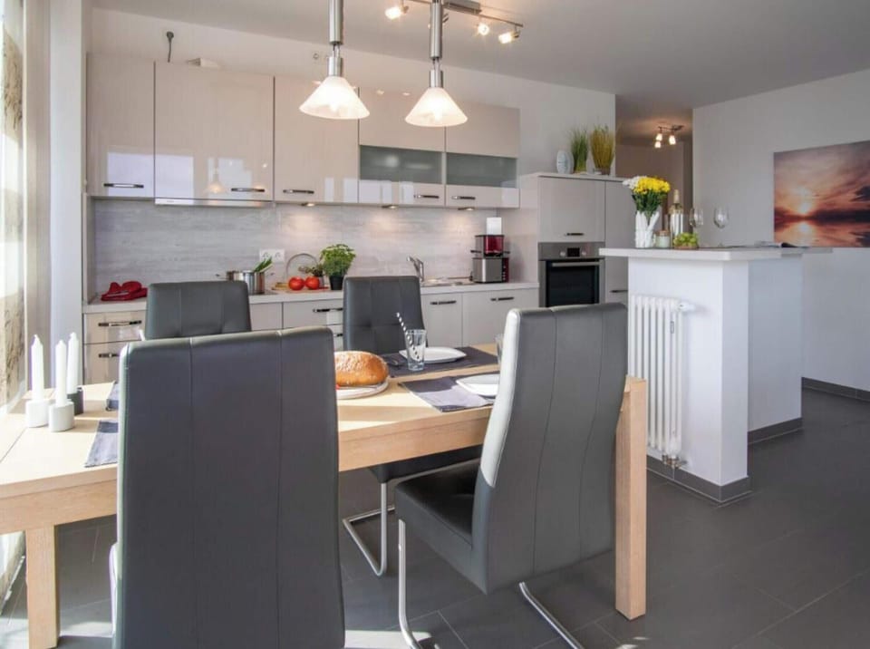 House | Dining