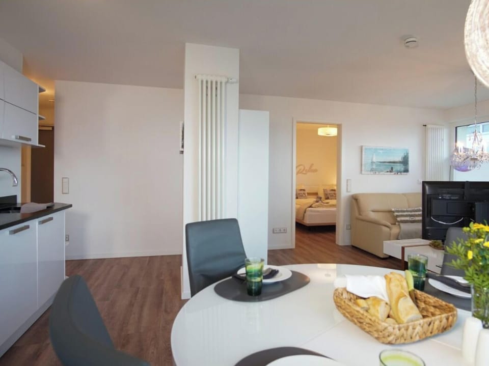 House | Dining