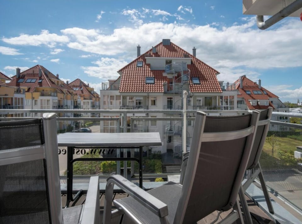 House | Outdoor dining