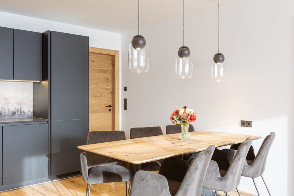 Apartment | Dining