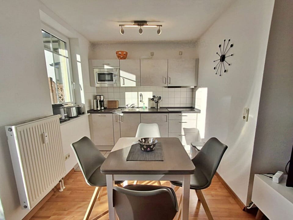 House | Dining