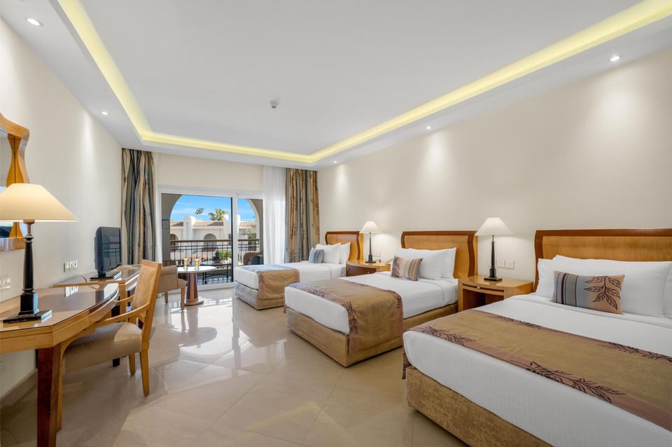 Triple Room, Garden View | Egyptian cotton sheets, Tempur-Pedic beds, minibar, in-room safe