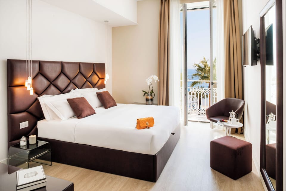 Premium Room, Balcony, Sea View | Premium bedding, pillowtop beds, minibar, in-room safe