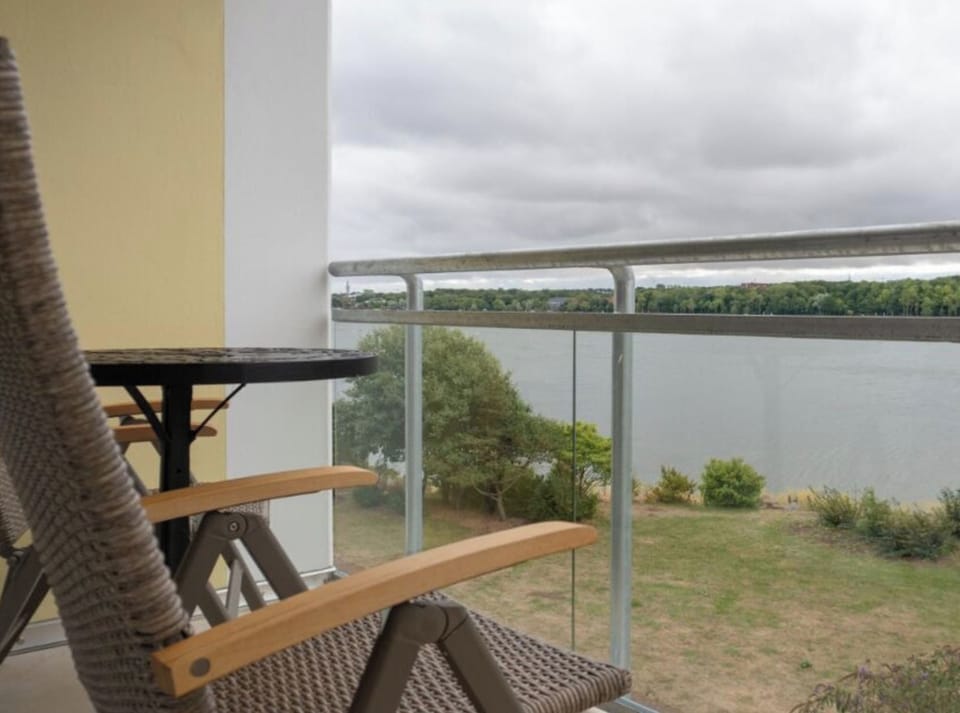 House | Outdoor dining