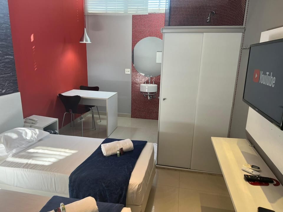 Comfort Double or Twin Room | Hypo-allergenic bedding available, minibar, cribs (free), WiFi (free)