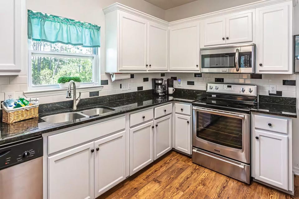 Fridge, microwave, oven, dishwasher