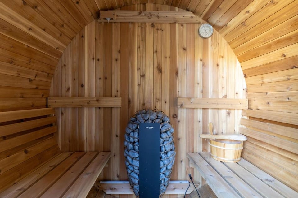 Barrel sauna, perfect for unwinding after a day of adventure