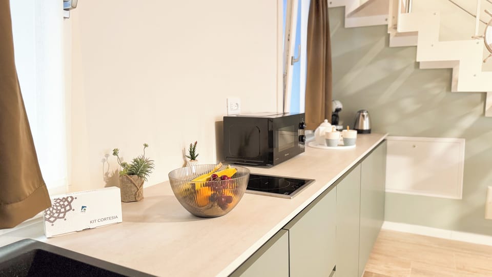 Apartment (1 Bedroom) | Private kitchenette | Espresso maker, microwave, electric kettle, highchair