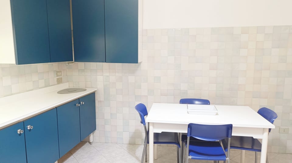 Apartment (2 Bedrooms) | Private kitchen | Espresso maker, microwave, oven, stovetop