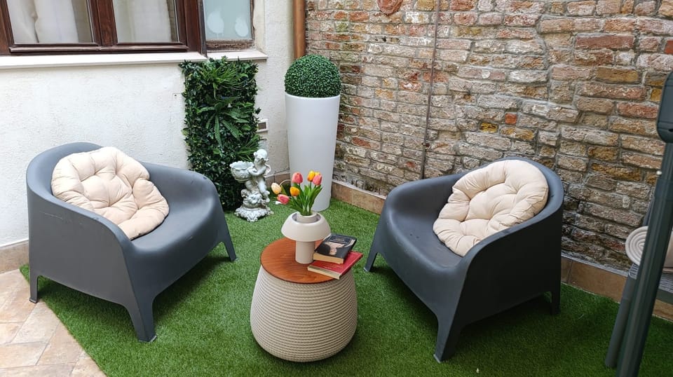 Apartment (1 Bedroom) | Terrace/patio