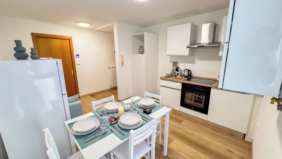 Apartment (1 Bedroom) | Private kitchen | Espresso maker, microwave, stovetop, electric kettle