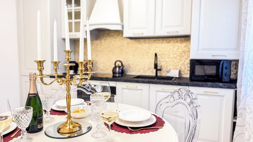 Apartment (2 Bedrooms) | Private kitchen | Espresso maker, microwave, electric kettle, highchair