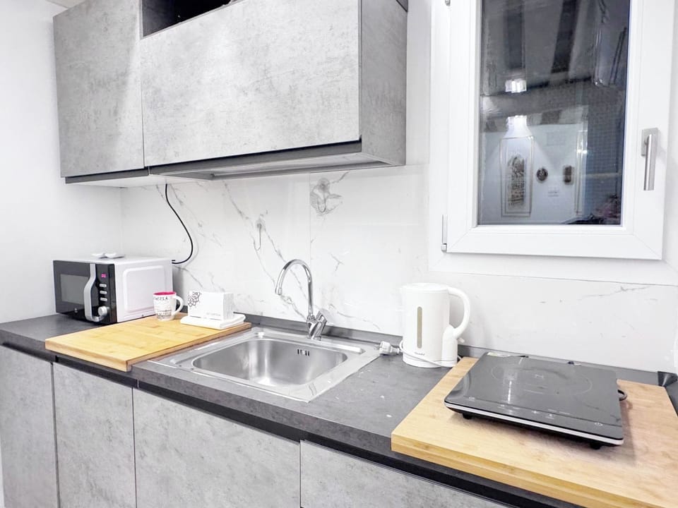 Apartment (1 Bedroom) | Interior