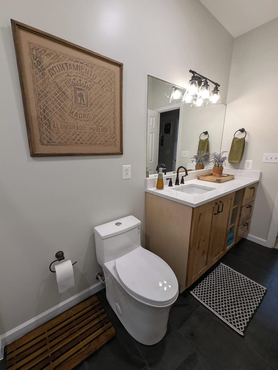 Ensuite Bathroom (for Primary Bedroom)