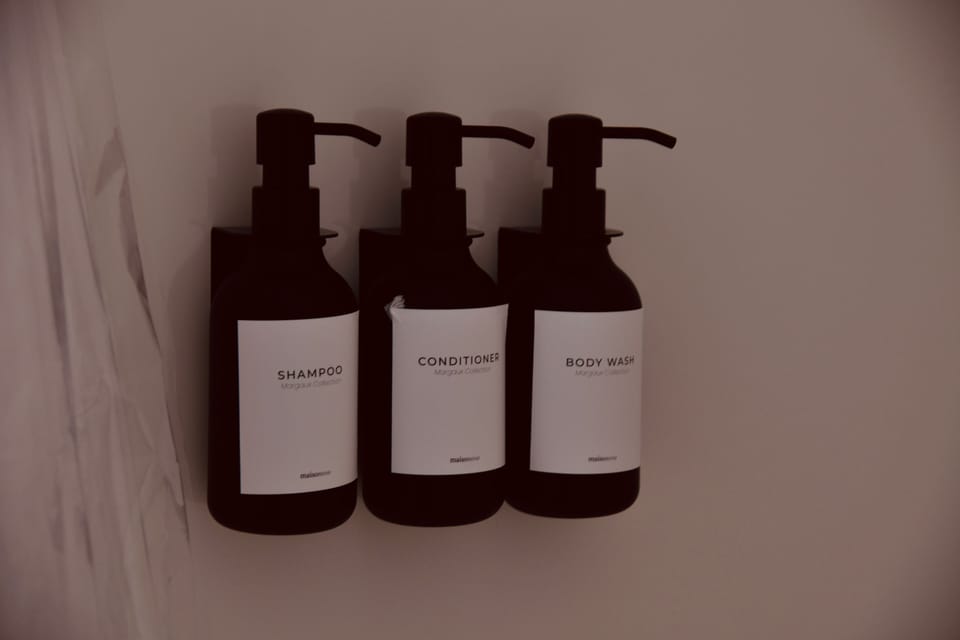 Bathroom amenities