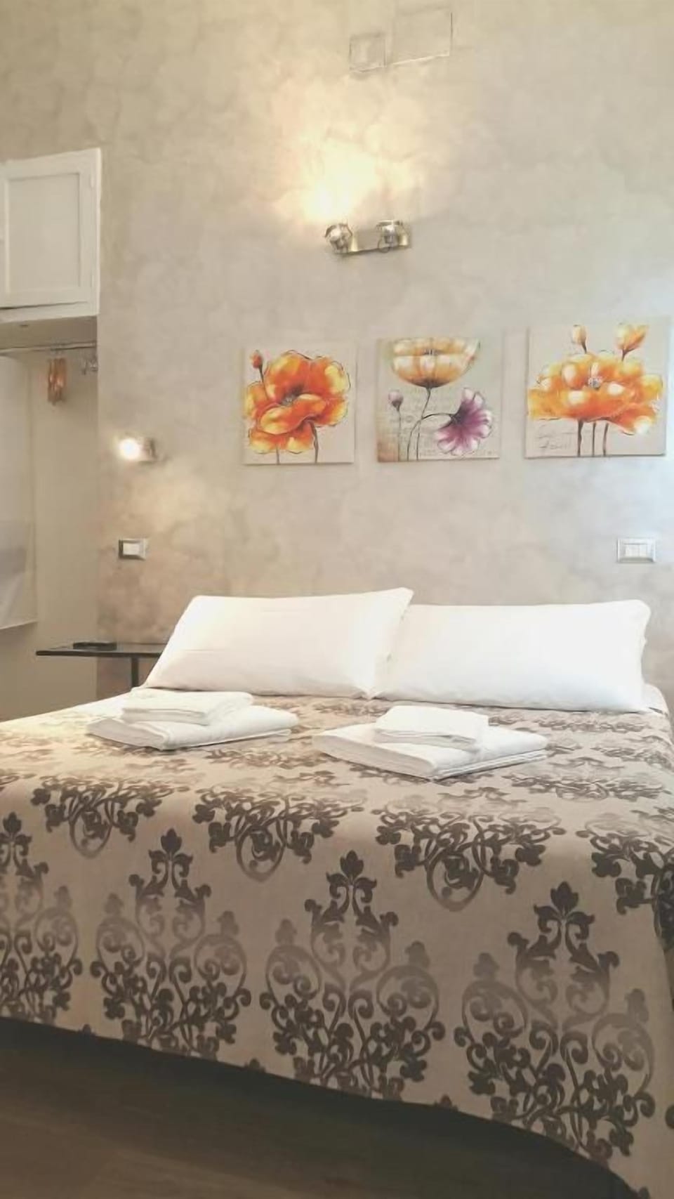 Classic Double Room | WiFi (free)