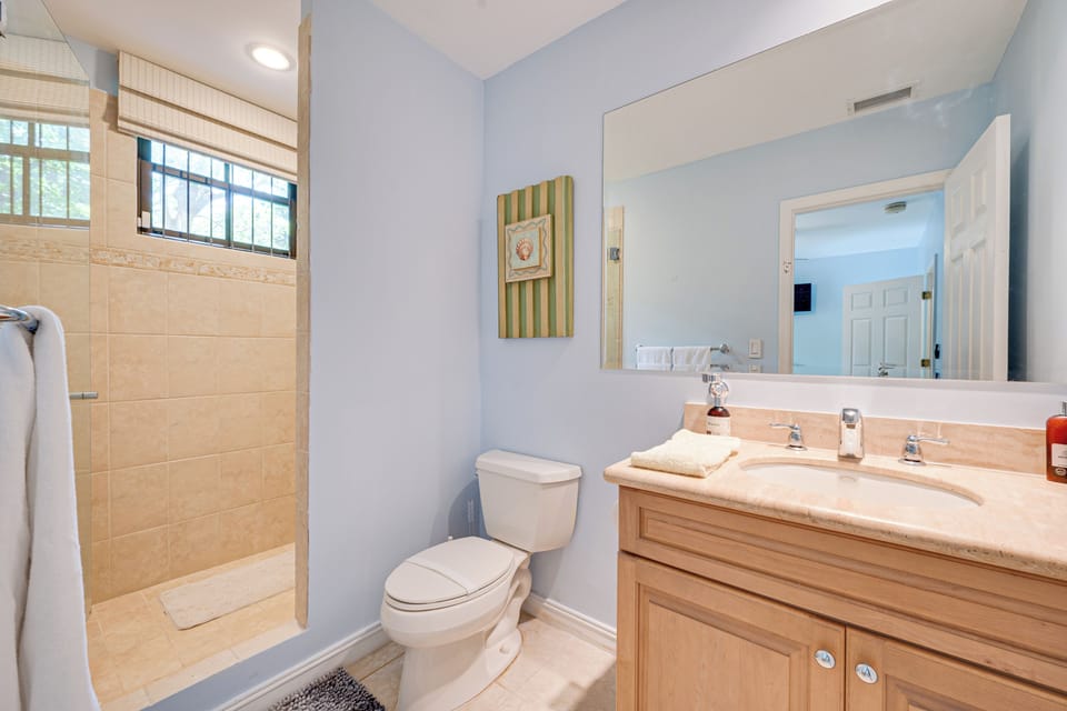 Pacifico Townhome w/ 4 Resort Pools & Beach Club! Apartment in Coco