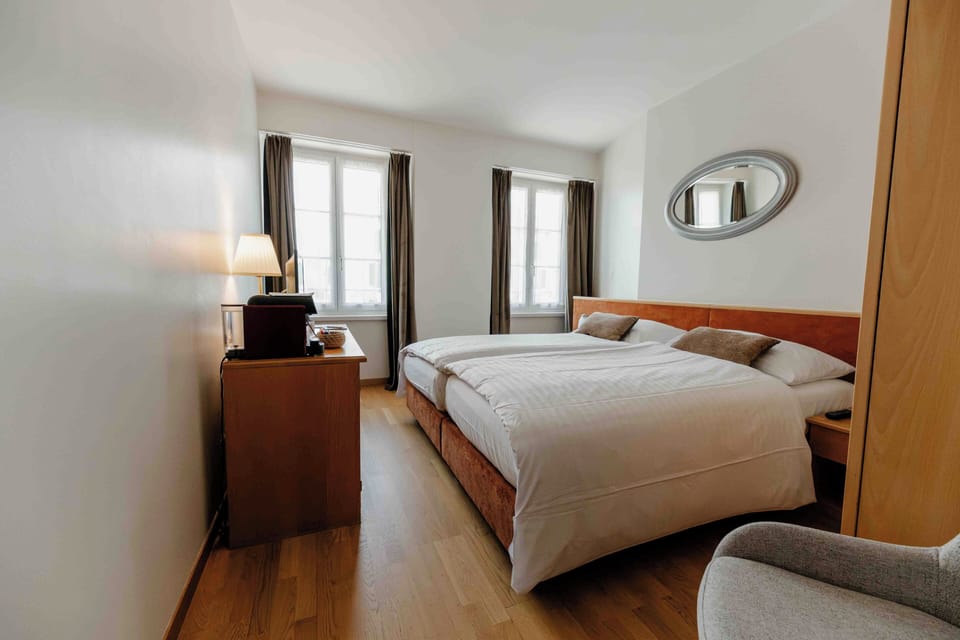 Superior Double Room | 1 bedroom, hypo-allergenic bedding, in-room safe, desk